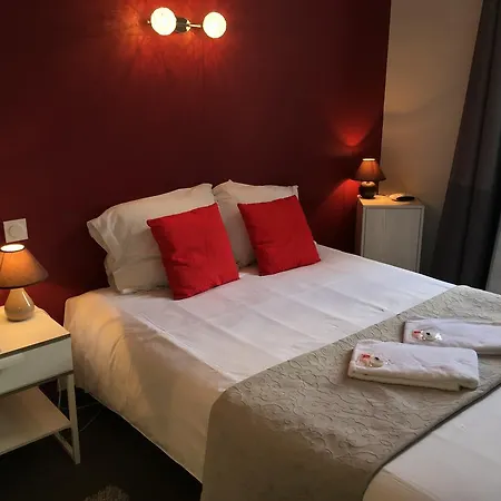 Hotel Cafe Du Theatre Dinan