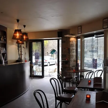 Hotel Cafe Du Theatre Dinan